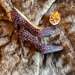 EUC Heart Print Nine West Heels
